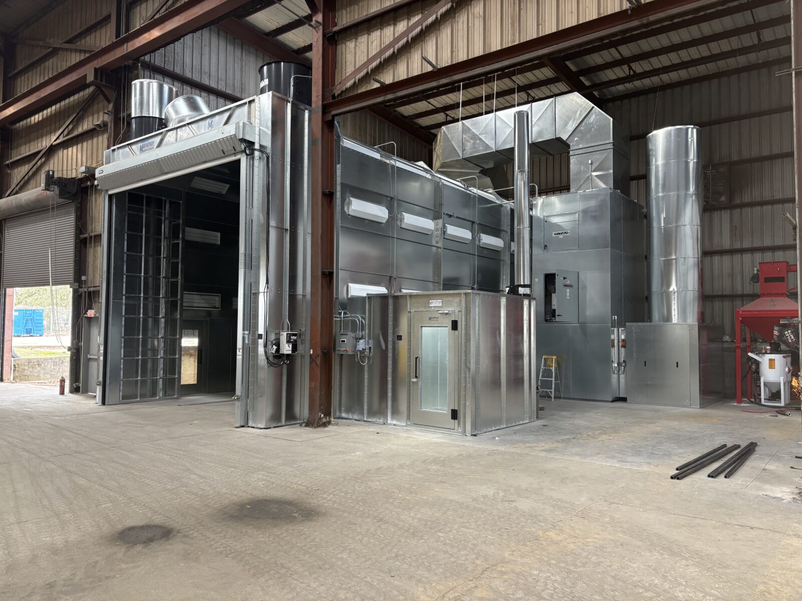 NEW THEO PAINT BOOTH