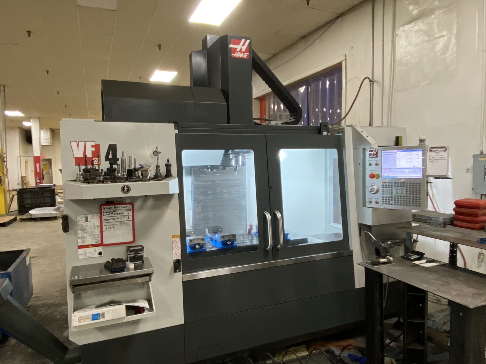 HAAS VF-4